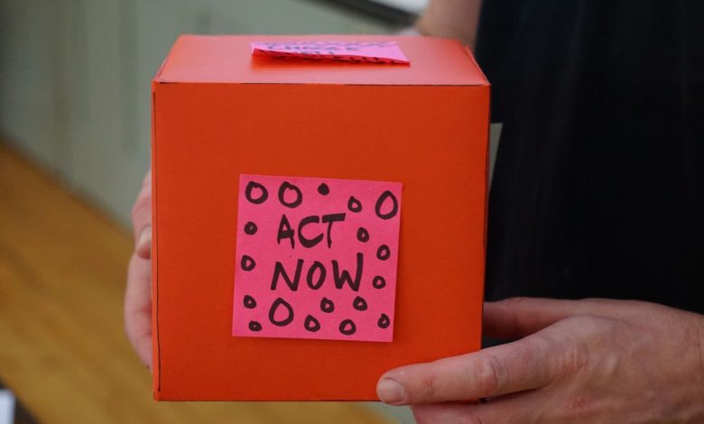 As food costs rise and the economy remains weak, many families in Broward County are entering the holiday season with more questions than answers. Many are having trouble paying for basic necessities