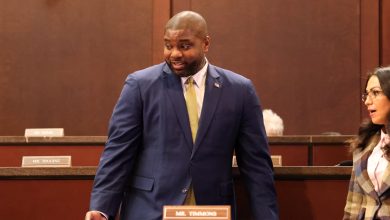 U.S. Rep. Byron Donalds’ bid for Florida governor has drawn sharp reactions from within his own party. This week, the criticism became public after a fight with controversial influencer Andrew Tate.