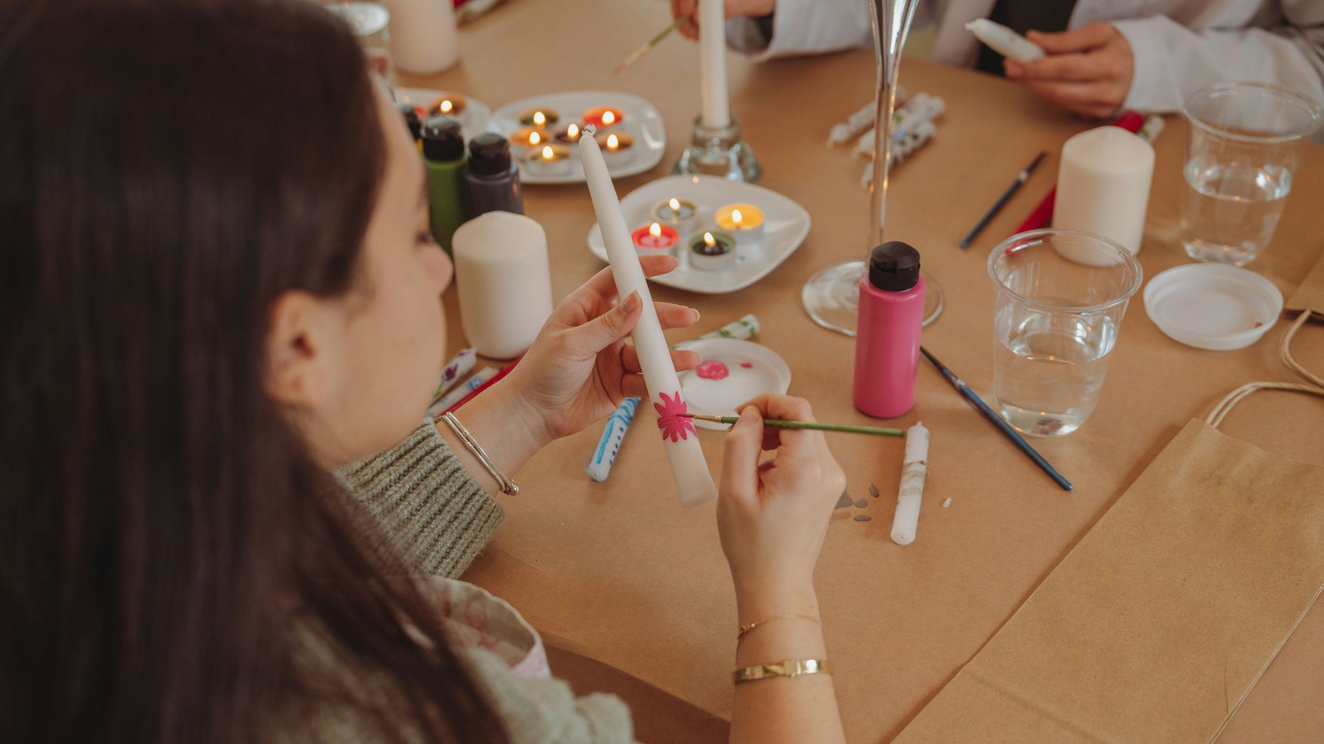 The City of Tamarac is hosting a special hands-on event for families who want to celebrate Mother's Day in a meaningful way. They will have the chance to slow down, get creative, and spend time together.