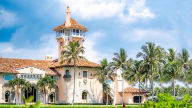 Federal prosecutors say a Florida man now faces serious charges after allegedly posting a string of violent threats online, including statements that he planned to travel to President Donald Trump’s Mar-a-Lago resort and shoot him