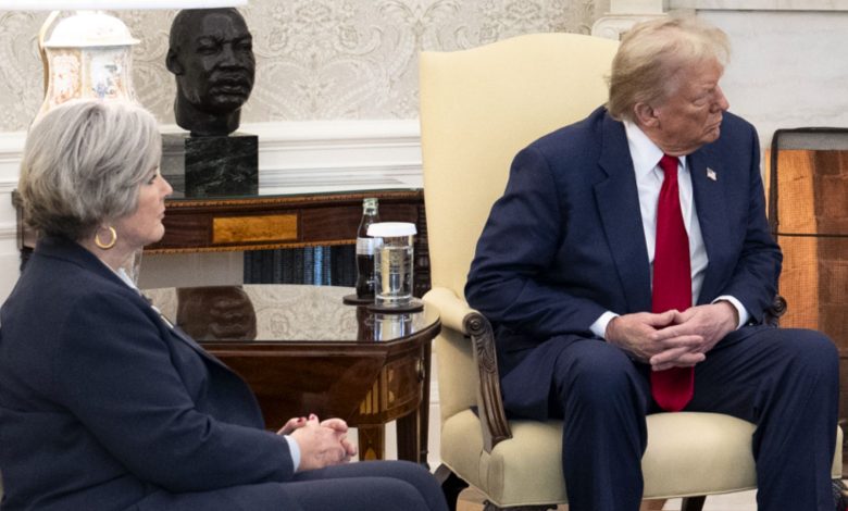 At the center of that concern is White House Chief of Staff Susie Wiles, who has reportedly been urging those closest to the president to confront him with a clearer, more unfiltered picture of public sentiment.