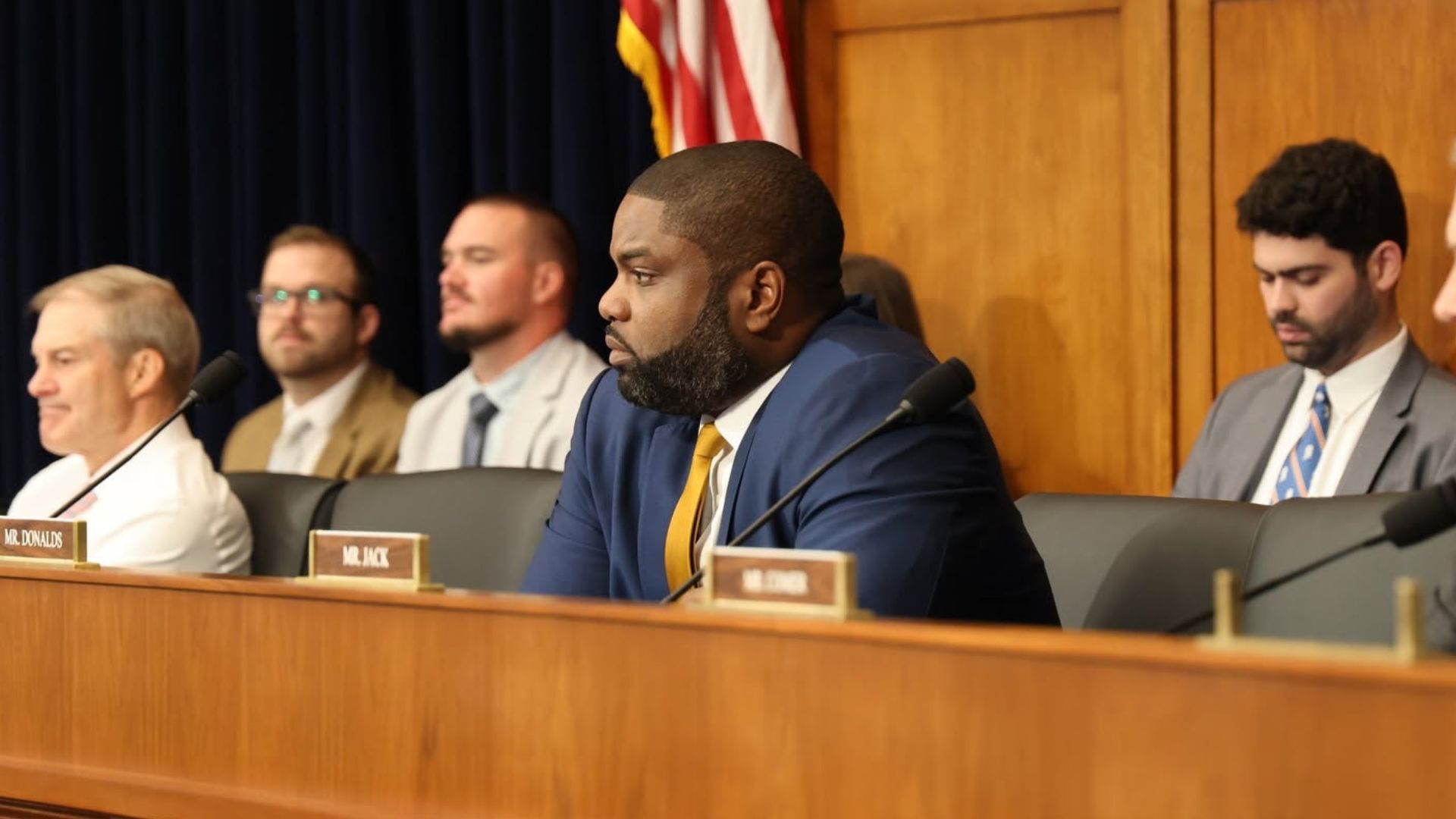 Congressman Byron Donalds of Florida publicly backed Vice President JD Vance after Vance referred allegations involving Minnesota officials to the Justice Department’s National Fraud Enforcement Division